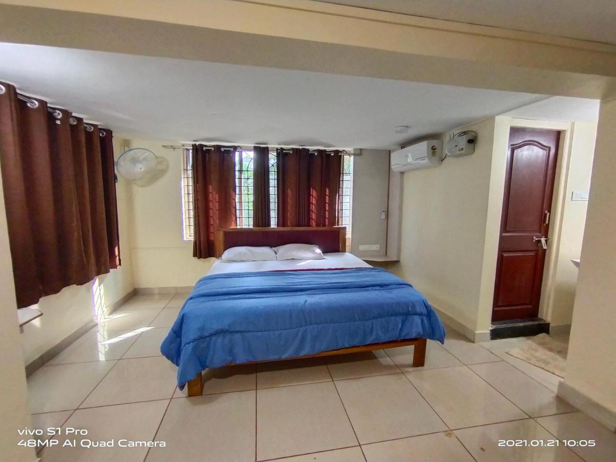 Hôtel Shree Manjushree Residency à Udupi Extérieur photo