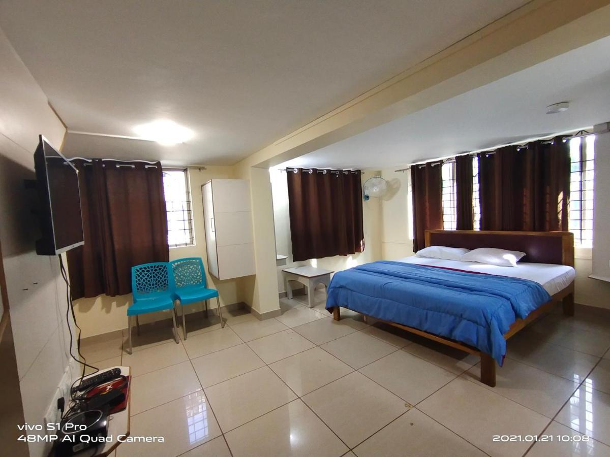 Hôtel Shree Manjushree Residency à Udupi Extérieur photo
