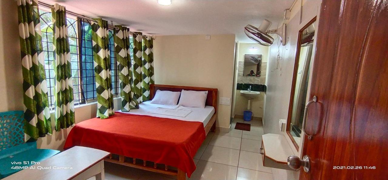 Hôtel Shree Manjushree Residency à Udupi Extérieur photo